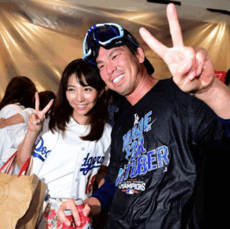 前田健太　成嶋早穂　嫁　妻　別居　離婚　日本帰国　タイガース　広島　戦力外　日本球界　復帰　インスタ　意味深　投稿　子供　教育　進学　フリーアナウンサー　メジャー　PL学園　惜別