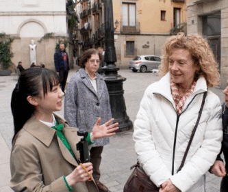 芦田愛菜　英語　英語力　英語ペラペラ　語学　語学力　語彙　スペイン語　渡辺直美　テレビ朝日　ロケ　インタビュー　リポート　説明　勉強法　インプット　慶応　慶應　サンドウィッチマン　サグラダファミリア　カサ・ミラ　流暢　パシフィック・リム　映画　ハリウッド　外国語　教育