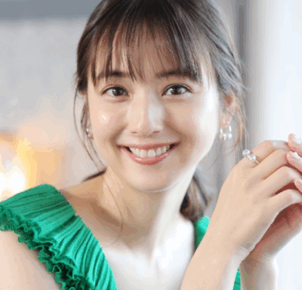佐々木希　渡部建　離婚しない　離婚しない理由　トイレ不倫　多目的トイレ　不倫　不倫相手　遊び相手　子供　結婚生活　幸せ　地上波復帰　仕事