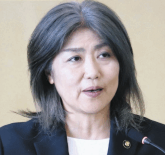 田久保真紀　田久保真紀市長　伊東市長　経歴詐称　学歴詐称　弁護士　経歴　学歴　卒業　除籍　理由　百条委員会　再出馬　伊東市長選
