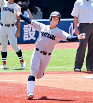 奥村頼人　横浜高校　イケメン　笑顔　インタビュー　知的　クール　エース　4番　ホームラン　二刀流　渡辺元智　松坂大輔　春夏連覇　センバツ優勝　父　奥村倫成
