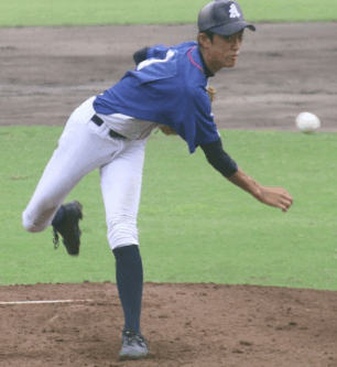織田翔希　イケメン　横浜高校　春夏連覇　エース　先発　センバツ優勝　夏の甲子園　奥村頼人　阿部葉太　村田浩明　軟式野球　足立中学校　北九州　学ラン　制服　Tシャツ　三萩野バッティングセンター