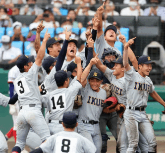 須江航　須江航監督　仙台育英　痩せた　ダイエット　イケメン　渋み　東北勢初優勝　優勝候補　顔　画像比較　夏の甲子園