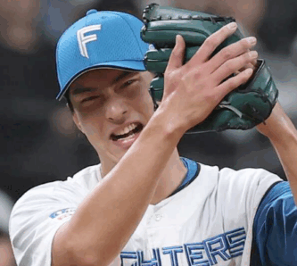 達孝太　達孝太投手　日本ハム　日ハム　イケメン　ビッグマウス　オールスター　ジャケット　カッコいい　長身　スタイル　プライベート　小顔　ギャップ