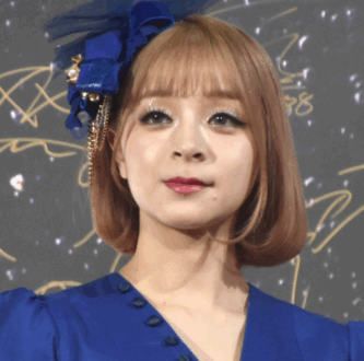 GARNiDELiA　ガルニデリア　MARiA　メイリア　toku　トク　無期限活動休止　対価　給与　未払い　社長　モラハラ　パワハラ　弁護士　解除通知　契約解除