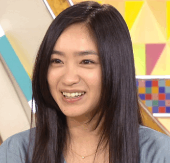 池脇千鶴　顔変わった　顔が変わってきた　顔の変化　老け顔　女優　役者　ほんまもん　ばけばけ　ヒロイン　太った　太ってきた　老けた　老けてる　役作り　加齢　40代　サザエさん　フネ　アンメット　中年女性