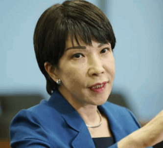 高市早苗　顔が怖い　顔の怖さ　自民党　総理大臣　石破茂　小泉進次郎　女性初の総理大臣　笑顔　ボコボコ顔　顔がボコボコ　目つきが怖い　ストレス　年齢　野心家　総裁選出馬