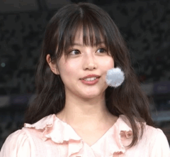 今田美桜　前髪　前髪あり　髪型　ヘアスタイル　髪型変わった　かわいい　あんぱん　のぶ　デビュー時　2013年　高校生　高校時代　目　目元　唇　メイク　色気　顔小さい　小顔　小顔効果　世界陸上　アンバサダー