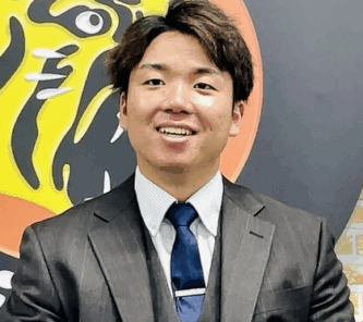 村上頌樹　肌　肌質　ニキビ　赤み　凹凸　肌荒れ　日焼け止め　保湿　改善　ケア　高校　智弁学園　大学　東洋大学　プロ入り後　阪神　タイガース　結婚　最多勝　最優秀防御率　MVP　日本一　日本シリーズ　ソフトバンク　エース　藤川球児監督