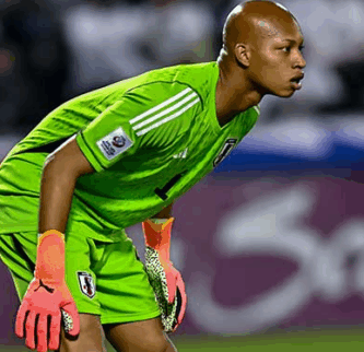 小久保玲央ブライアン　髪の毛　髪　髪型　円形脱毛症　病気　スキンヘッド　清潔感　サッカー　日本代表　シントトロイデン　柏レイソル　ゴールキーパー　GK　守護神　ワールドカップ　キリンチャレンジカップ　スタメン　森保一　憧れの選手　テア・シュテーゲン　大久保嘉人　フランサ　父親　お父さん　ヘアスタイル　いつから　坊主　柏レイソルU-15　中学生　中学生年代　ジュニアユース