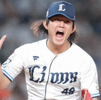 今井達也　髪　髪型　長髪　ロン毛　高橋光成　髙橋光成　西武　エース　3年連続　二桁勝利　作新学院　甲子園　優勝　2016年　ドラフト1位　メジャー　移籍　メジャーリーグ　メジャーリーガー　チームロン毛　色気　画像比較