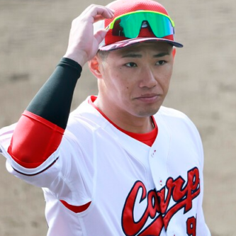 中村奨成 結婚 嫁 妻 奥さん 誰 どんな人 広島在住 馴れ初め 出会い 広島 広島東洋カープ 広陵高校 年上 一般女性 不倫 女性トラブル 週刊文春 キャリアハイ 104試合 スキャンダル 年俸 契約更改