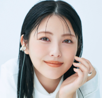 浜辺美波　顔の変化　顔変わった　整形　疑惑　顔痩せ　ダイエット　痩身　メイク　NHK　大河ドラマ　豊臣兄弟！　寧々　別人　見た目　成長　色気　大人　垢抜け　頬がこける　画像比較　国民的女優　紅白歌合戦　司会　ほどなく、お別れです　目黒蓮