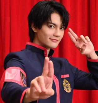 佐野勇斗　痩せた　顔痩せ　激痩せ　顔変わった　激変　ミルク　M!LK　ぐるナイ　ぐるぐるナインティ　日テレ　ゴチ　新メンバー　倉科カナ　イケメン　フェイスライン　大人の色気　ドラゴン桜　TOKYO MER　主演　垢抜け　顔立ち　テッパチ　NHK　連続テレビ小説　おむすび　頬肉　脂肪　目　口元　顎　シュッとした