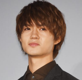 佐野勇斗　痩せた　顔痩せ　激痩せ　顔変わった　激変　ミルク　M!LK　ぐるナイ　ぐるぐるナインティ　日テレ　ゴチ　新メンバー　倉科カナ　イケメン　フェイスライン　大人の色気　ドラゴン桜　TOKYO MER　主演　垢抜け　顔立ち　テッパチ　NHK　連続テレビ小説　おむすび　頬肉　脂肪　目　口元　顎　シュッとした